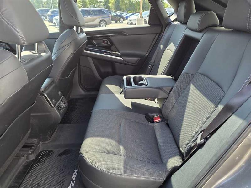 toyota bZ4X 2023 - 34