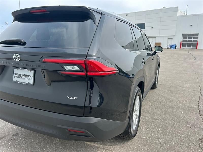 toyota Grand Highlander 2024 - 10