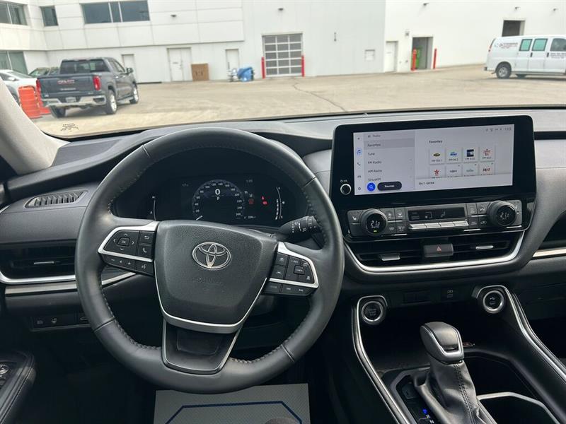 toyota Grand Highlander 2024 - 18