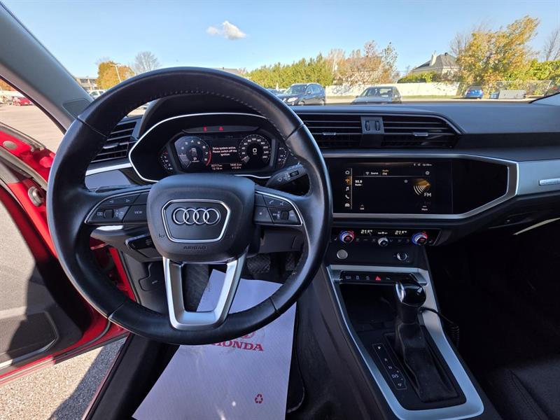 audi Q3 2019 - 11