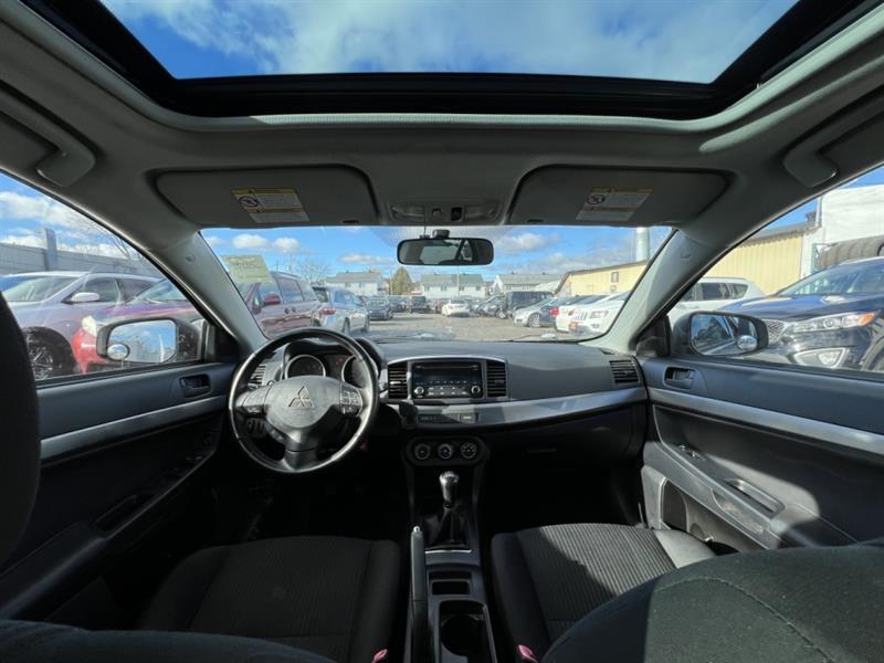 mitsubishi Lancer 2015 - 12