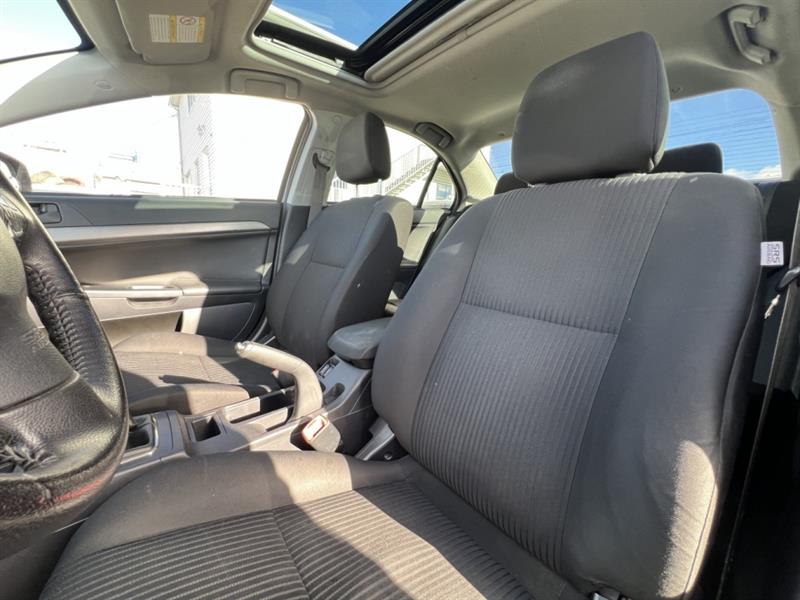 mitsubishi Lancer 2015 - 19