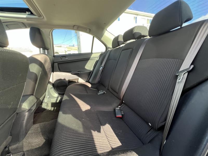 mitsubishi Lancer 2015 - 21