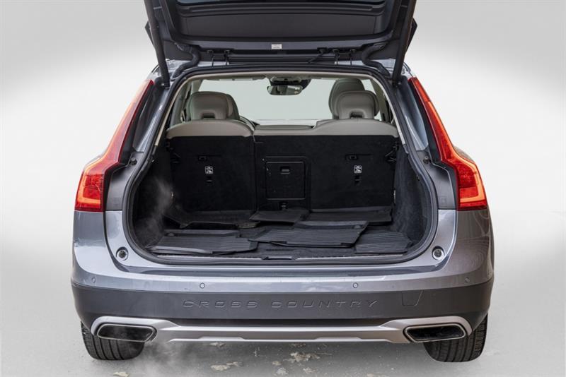 volvo V90 Cross Country 2019 - 7