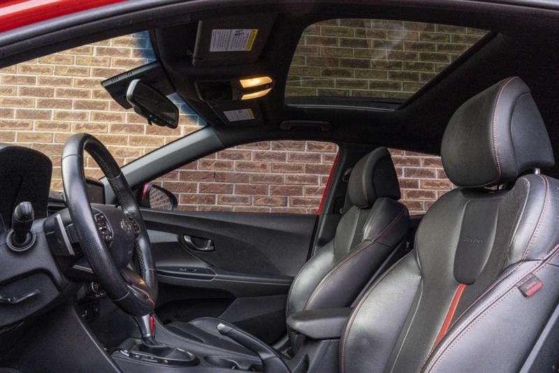 hyundai Veloster 2020 - 10