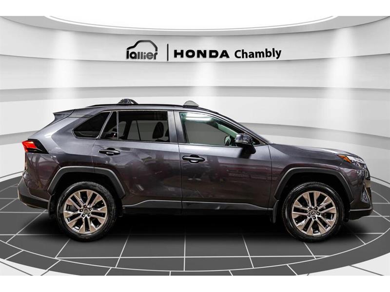 toyota RAV4 2023 - 8