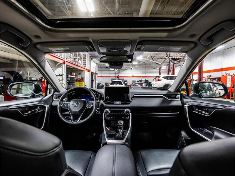 toyota RAV4 2023 - 14