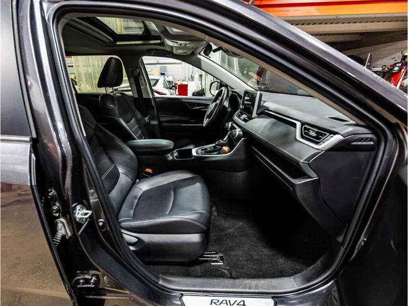 toyota RAV4 2023 - 18