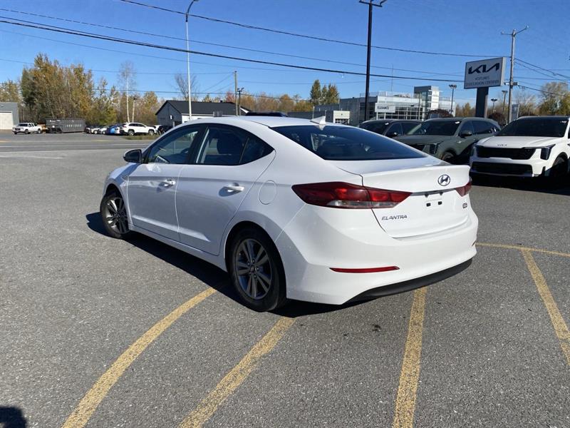 hyundai Elantra 2018 - 4