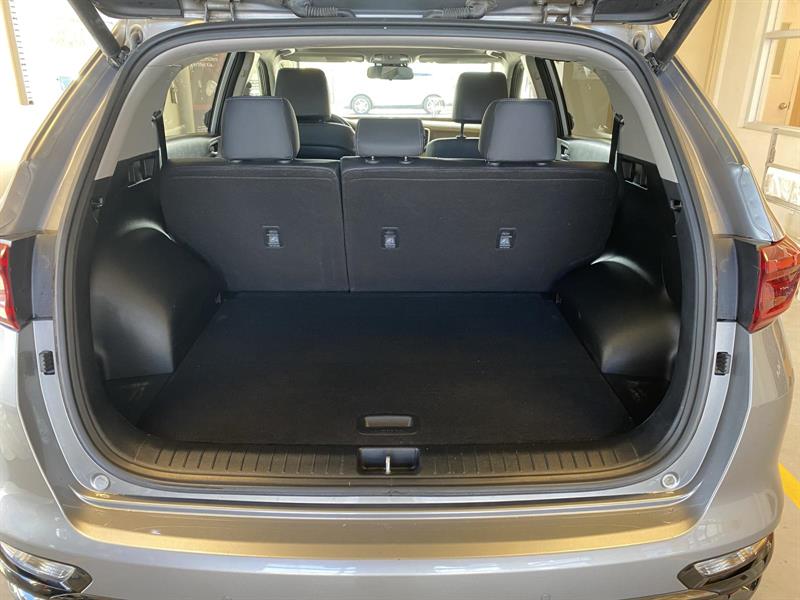 kia Sportage 2022 - 9