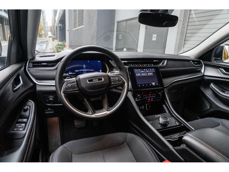 jeep Grand Cherokee L 2023 - 11