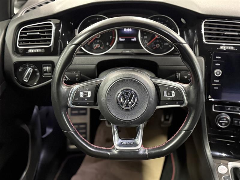 volkswagen Golf GTI 2019 - 10
