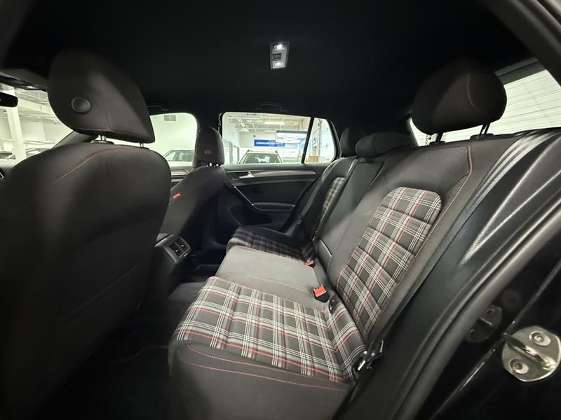 volkswagen Golf GTI 2019 - 16