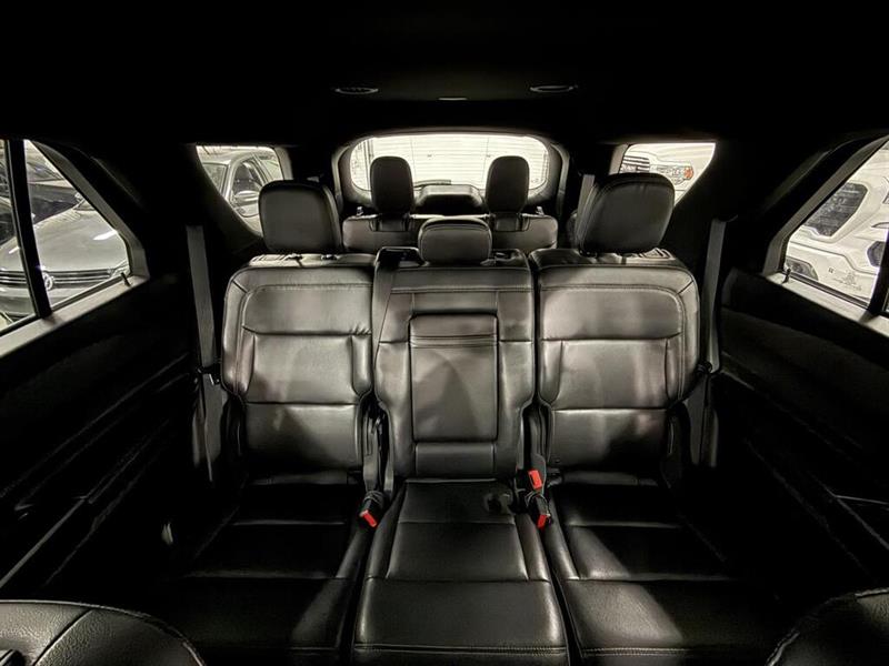 ford Explorer 2020 - 17