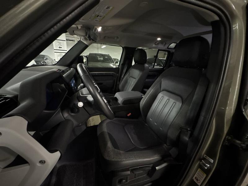 land rover Defender 2021 - 14