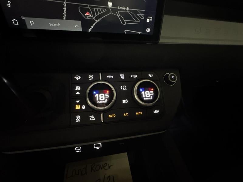 land rover Defender 2021 - 17