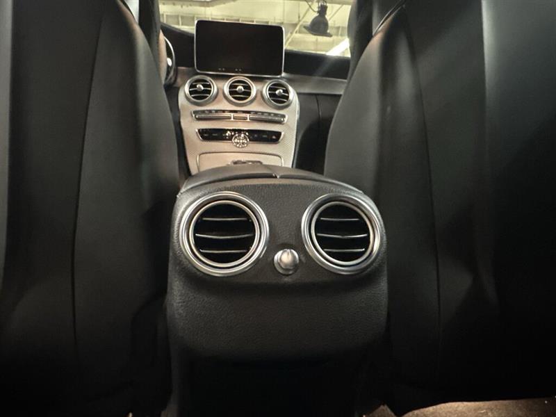 mercedes-benz C-Class 2017 - 24