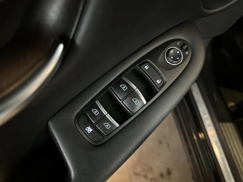 infiniti QX50 2021 - 16