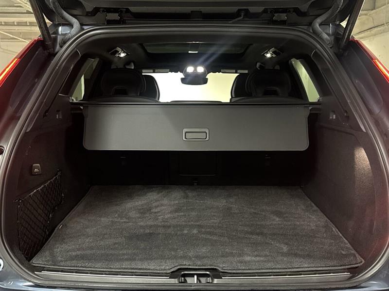 volvo XC60 2022 - 22