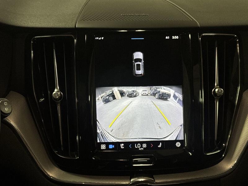 volvo XC60 2022 - 25