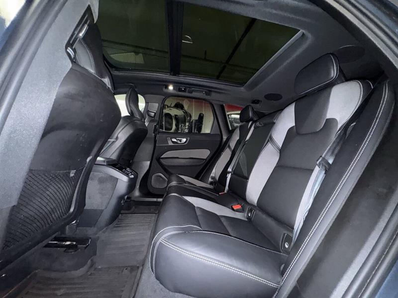 volvo XC60 2022 - 26
