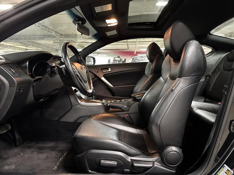 hyundai Coupé Genesis 2015 - 14