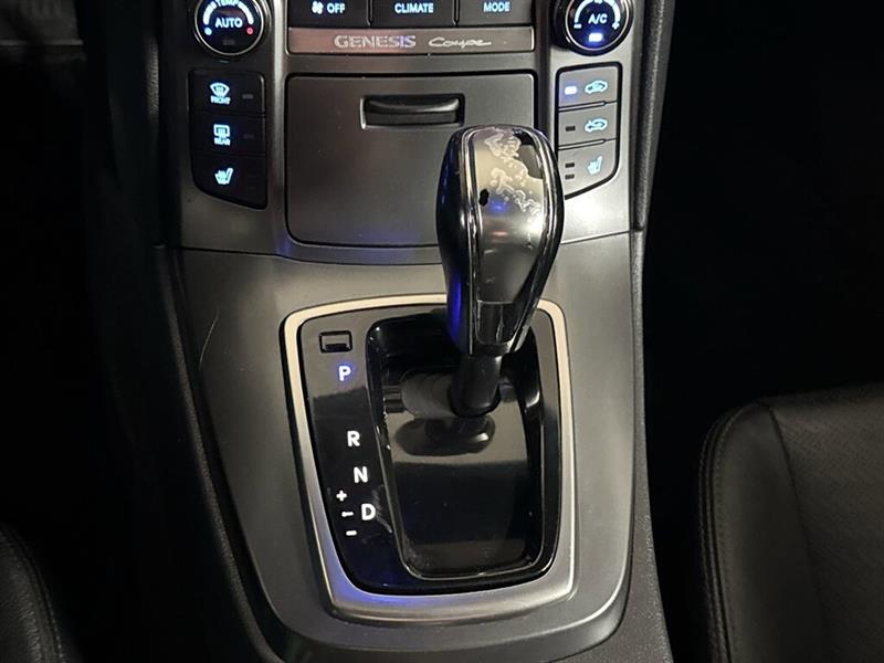 hyundai Coupé Genesis 2015 - 23