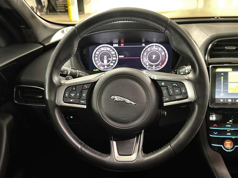 jaguar F-PACE 2020 - 12