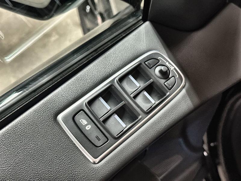 jaguar F-PACE 2020 - 16