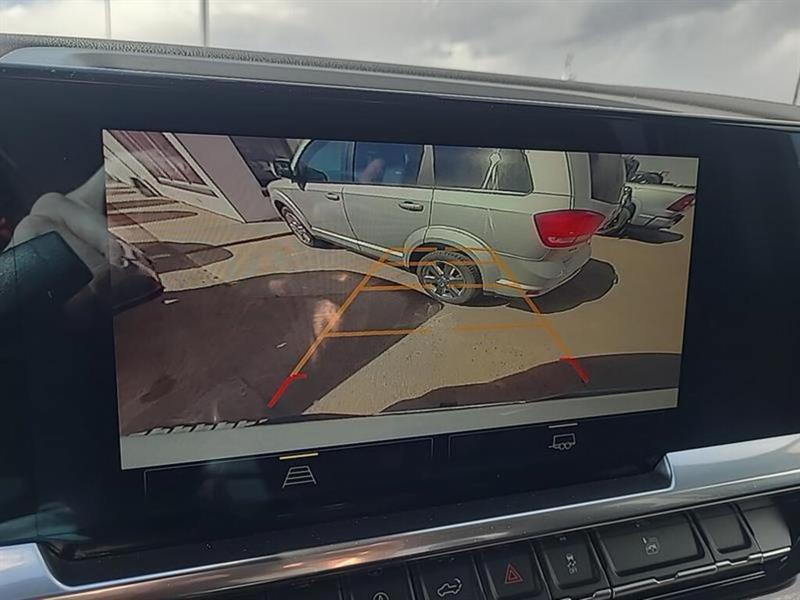 chevrolet Silverado 1500 2022 - 25