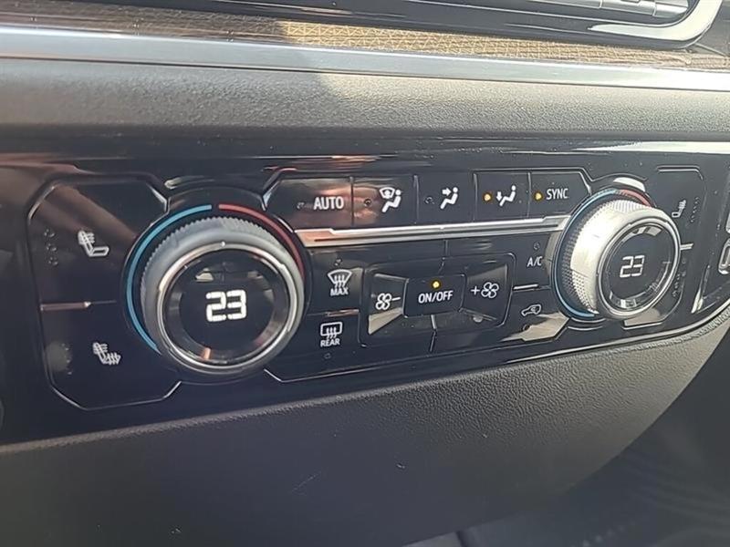 chevrolet Silverado 1500 2022 - 27