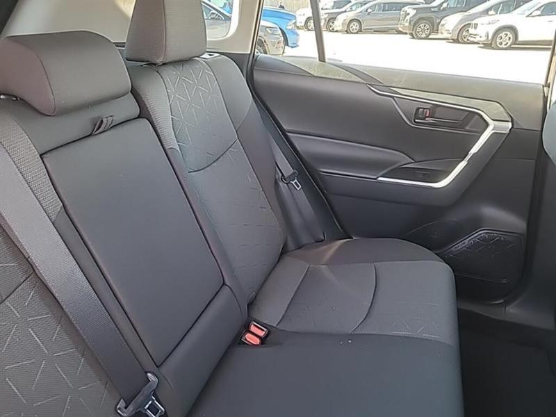 toyota RAV4 2023 - 16