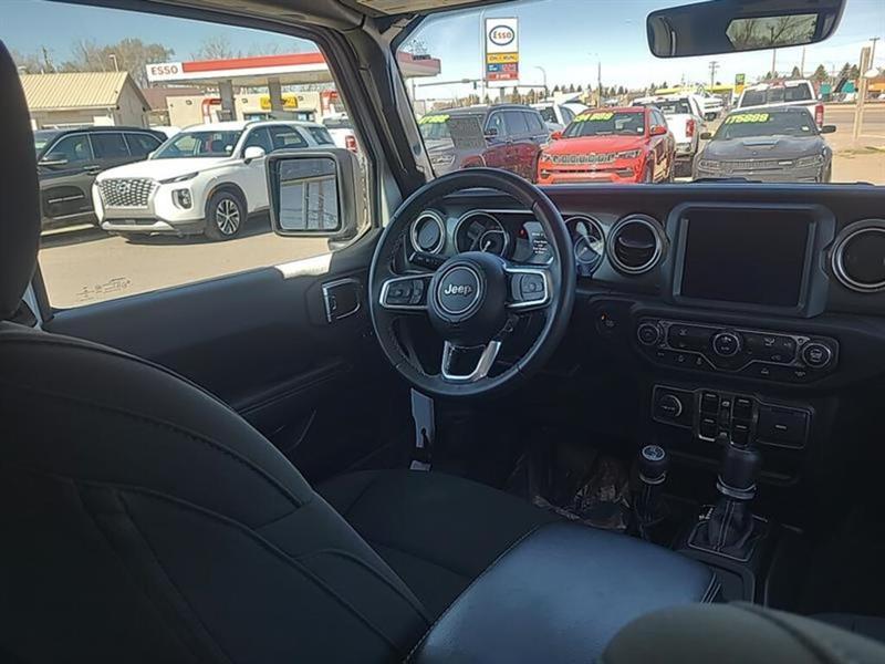 jeep Wrangler 2023 - 11