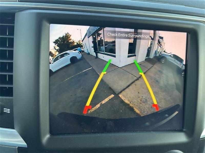 ram 1500 Classic 2023 - 27