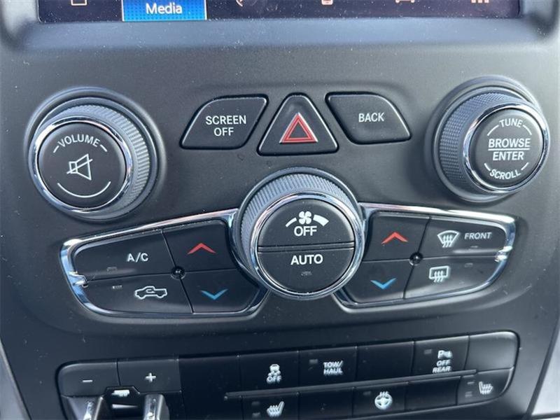 ram 1500 Classic 2023 - 28