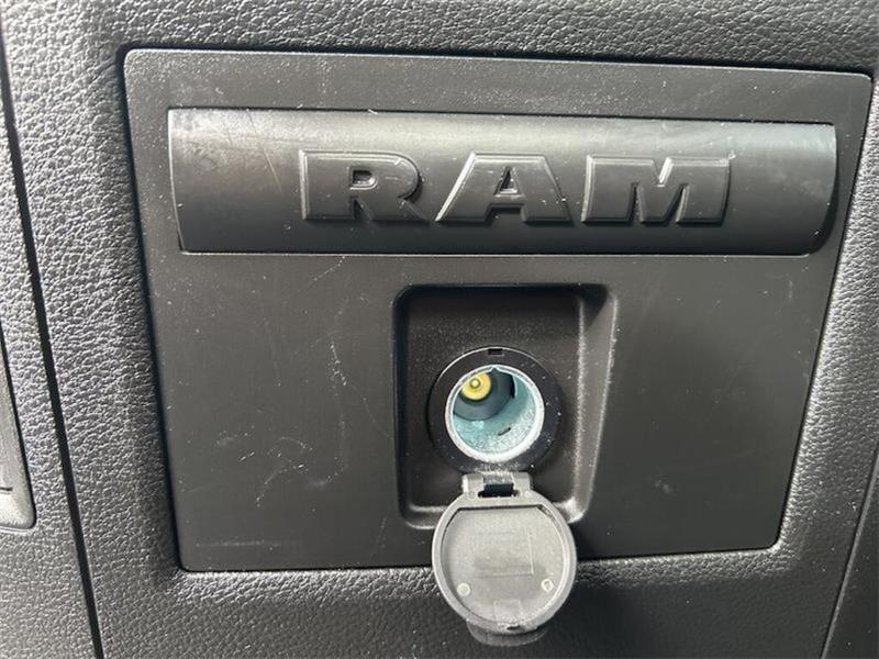 ram 1500 Classic 2022 - 37