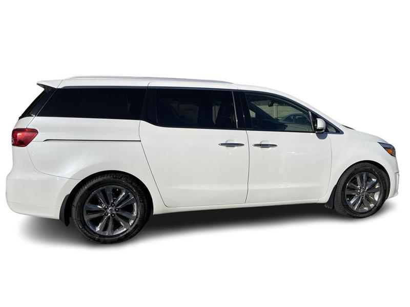 kia Sedona 2017 - 8