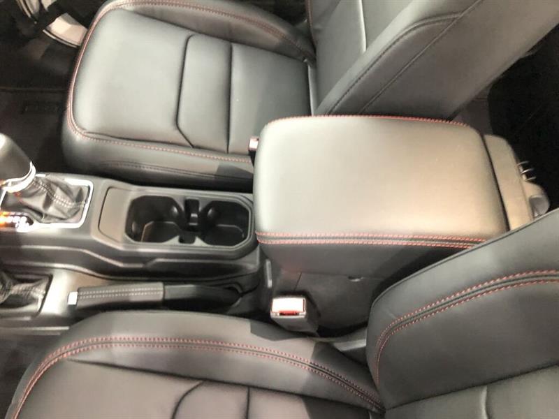 jeep Wrangler Unlimited 2024 - 21