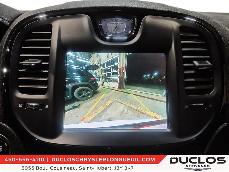 chrysler 300 2023 - 24