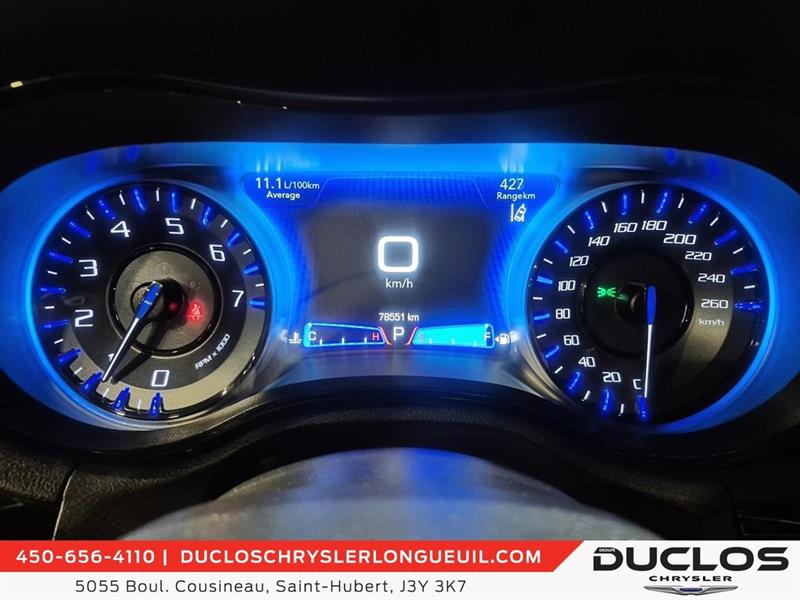 chrysler 300 2023 - 25