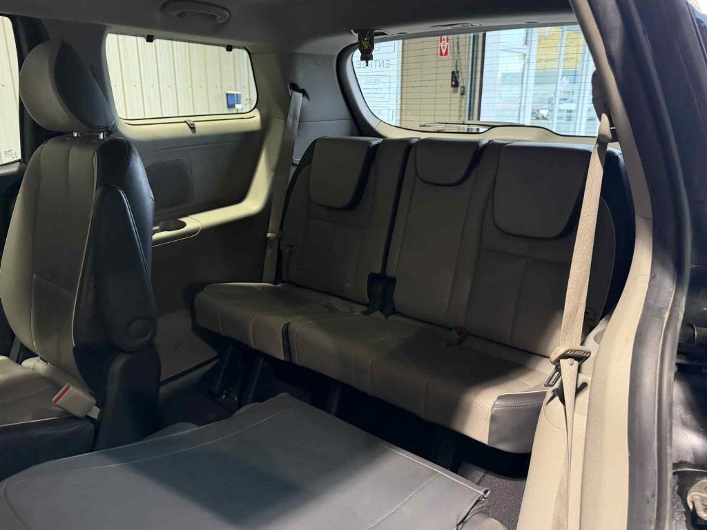 kia Sedona 2018 - 5