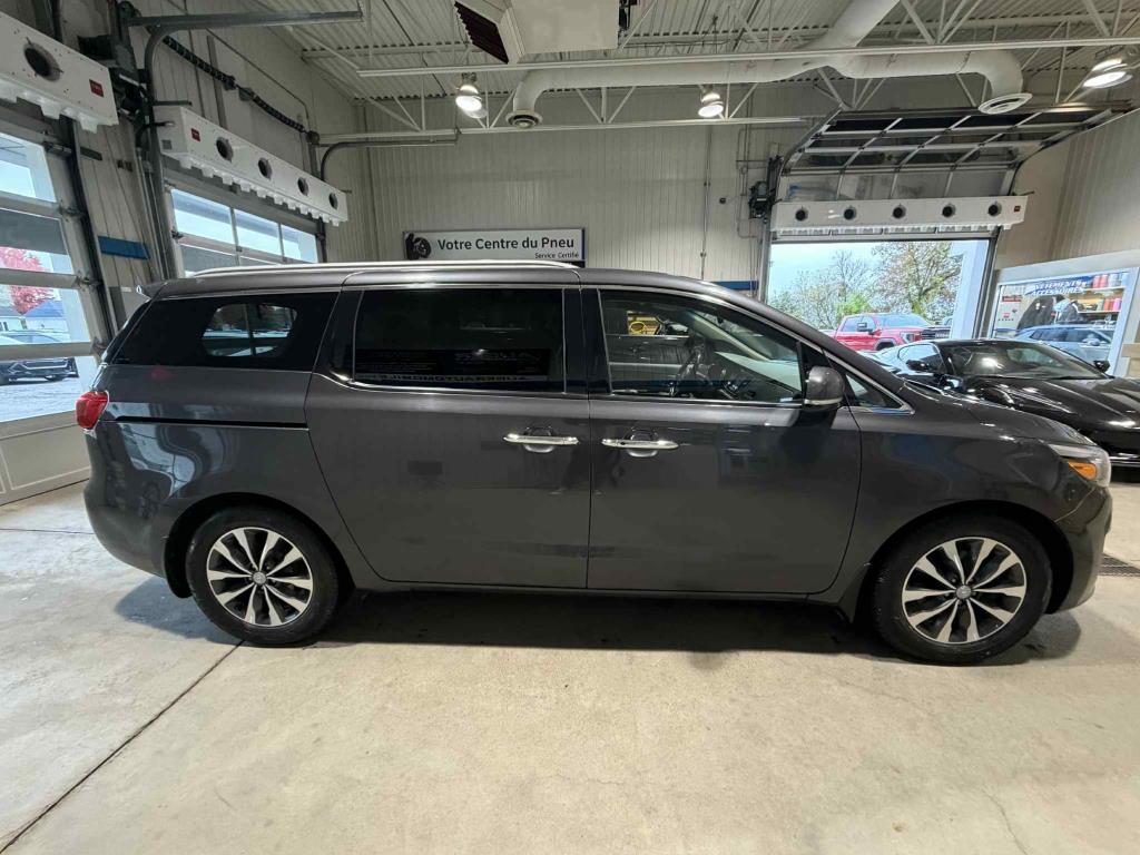 kia Sedona 2018 - 14