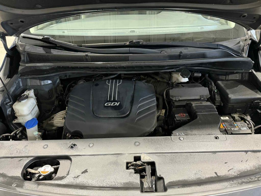 kia Sedona 2018 - 17