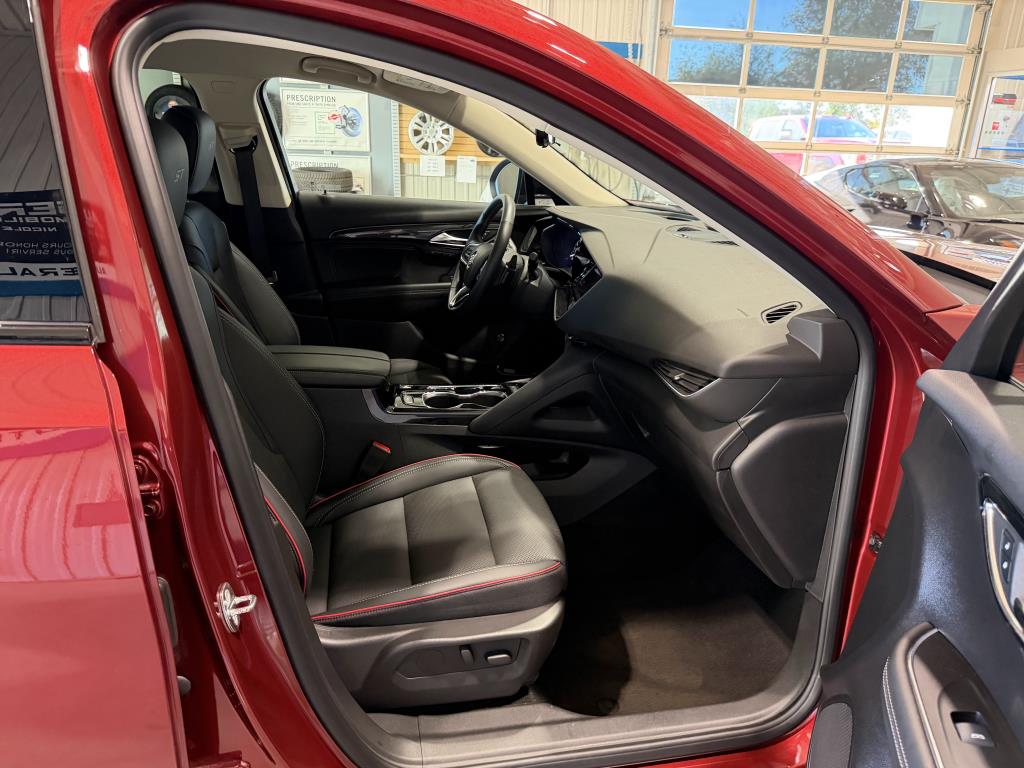 buick Envision 2023 - 15