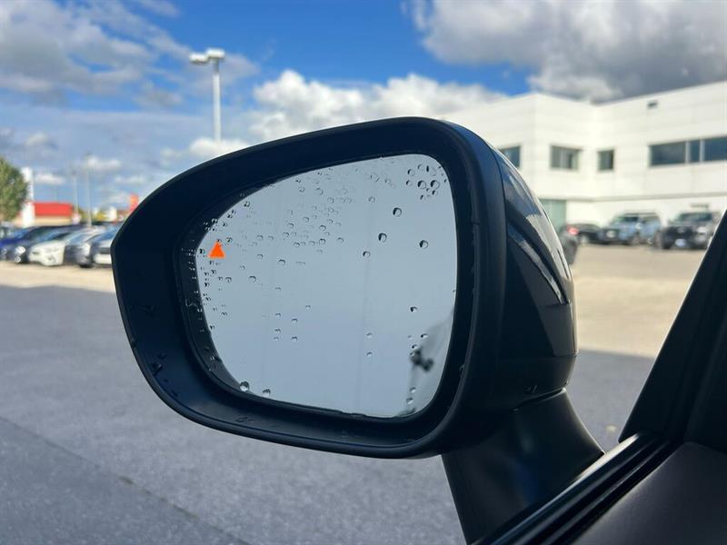 nissan Rogue 2023 - 12