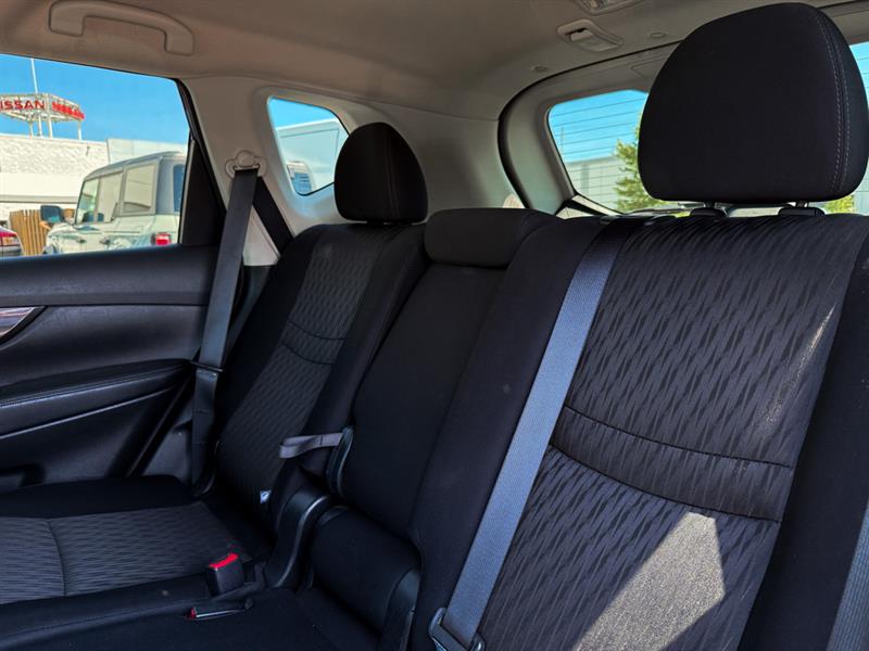 nissan Rogue 2020 - 16