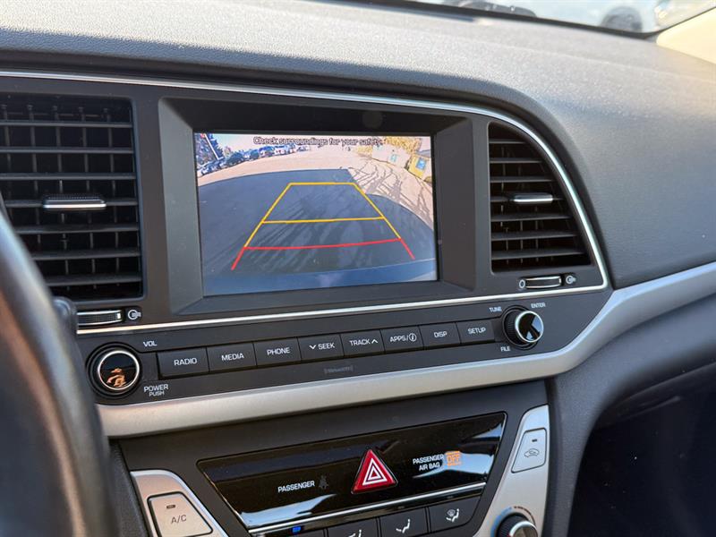 hyundai Elantra 2018 - 12