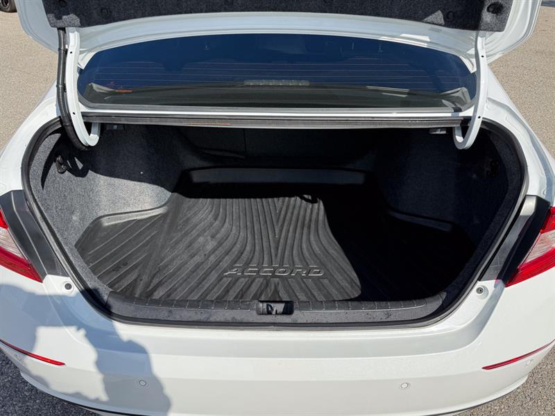 honda Accord 2022 - 16