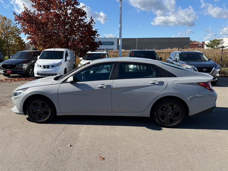 hyundai Elantra 2022 - 4