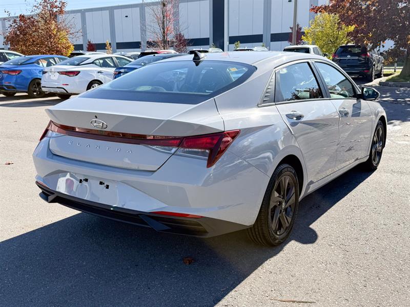 hyundai Elantra 2022 - 7